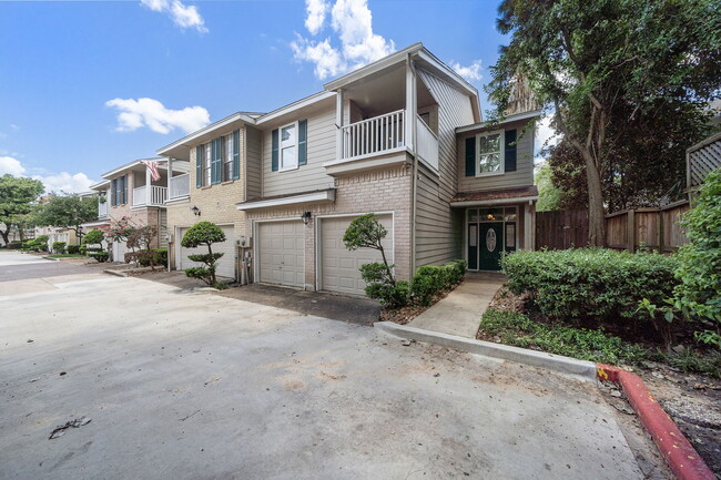 Photo - 2220 Bering Dr Unit 18