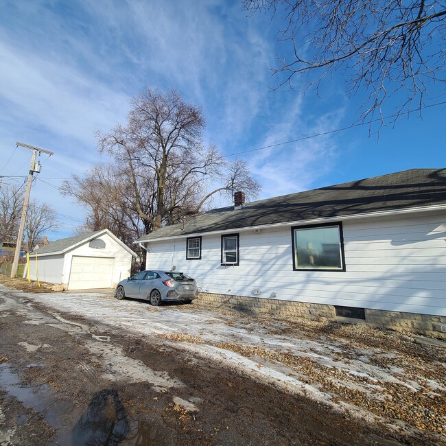 Photo - 317 Dunnwood Dr