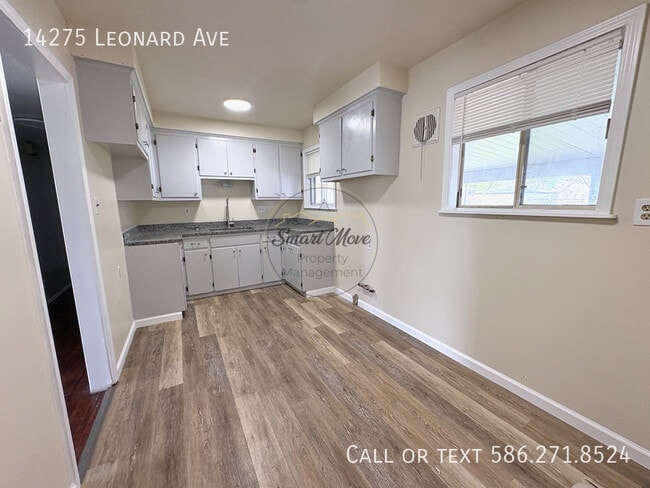 Photo - 14275 Leonard Ave