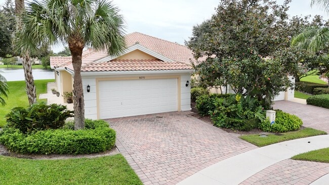 Building Photo - 8270 Eleuthera Ln Rental