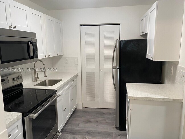 Photo - 18725 NW 62nd Ave Unit 111