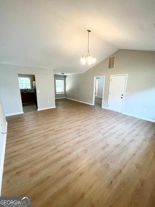 Photo - 309 Christian Ln