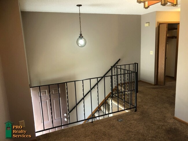 1232 72nd Ave NE - 1232 72nd Ave NE Townhome