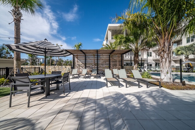 Novel Nona apartments — community photo - Novel Nona