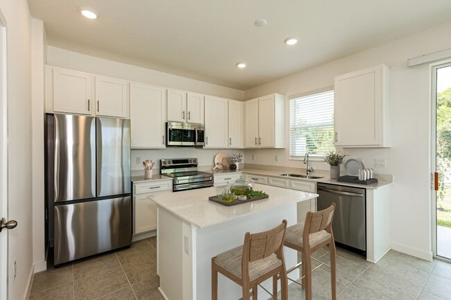 Building Photo - 1426 TRISTAR Dr Rental