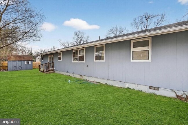 Photo - 1102 Evergreen Blvd