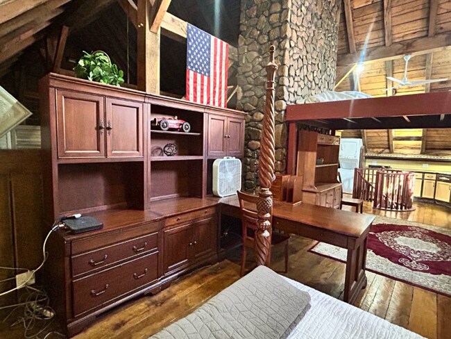 Photo - 155 Madrone Ave