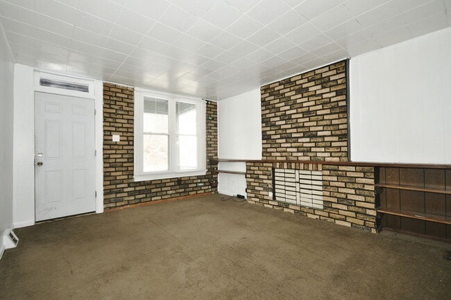 Photo - 1156 1/2 South Ave. Unit 1