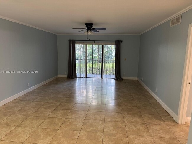 Photo - 16541 Blatt Blvd Unit 203