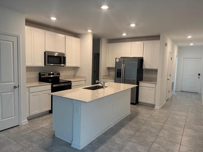 Photo - 2110 Aquifer Ln