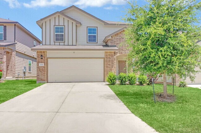 Photo - Charming 4-Bedroom Home in Redbird Ranch- HABC Accepted