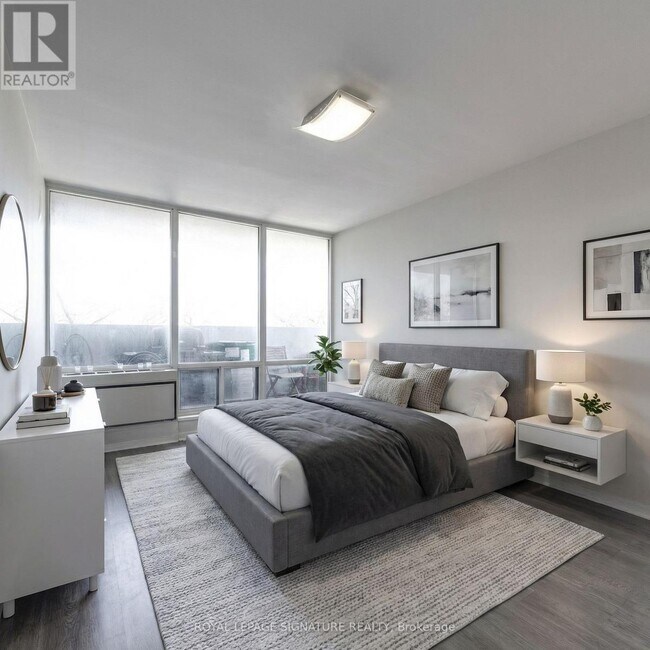 Photo - 3555 Bathurst St Unit 301