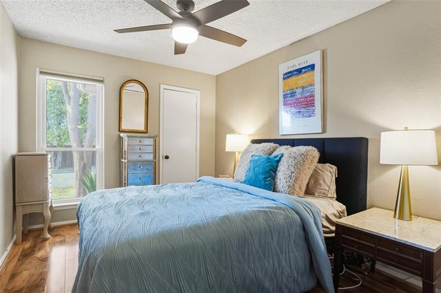 Photo - 702 Michol St