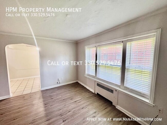 Photo - 3363 Warrensville Center Rd Unit GM-109