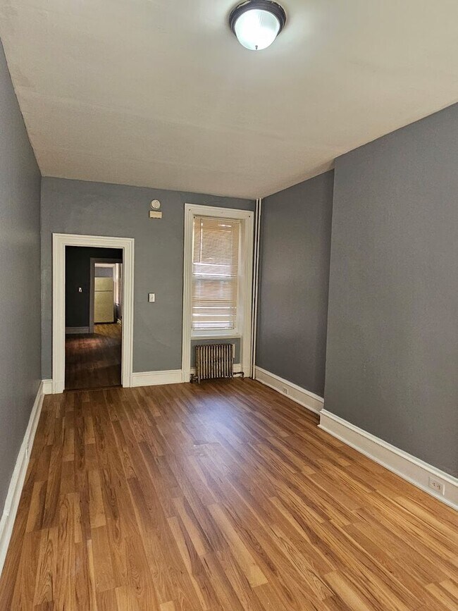 Photo - 138 N 8th St Unit Apartment 1