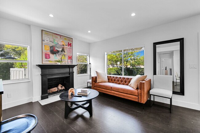 Photo - 150 NE 50th Ter