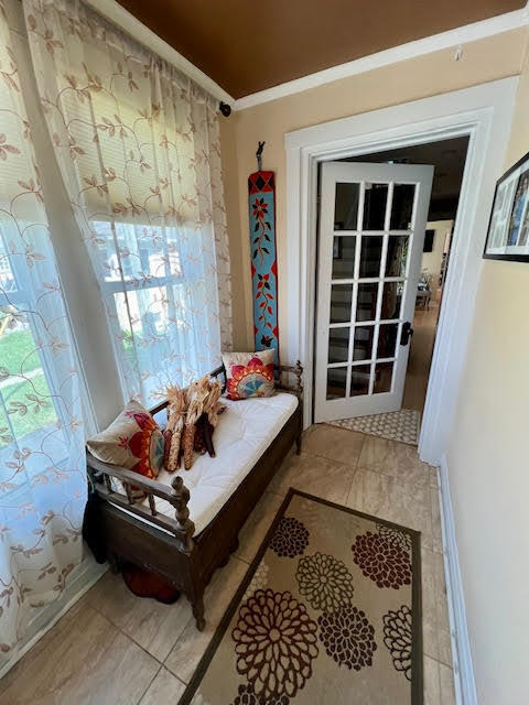 Photo - 1533 Dempster St