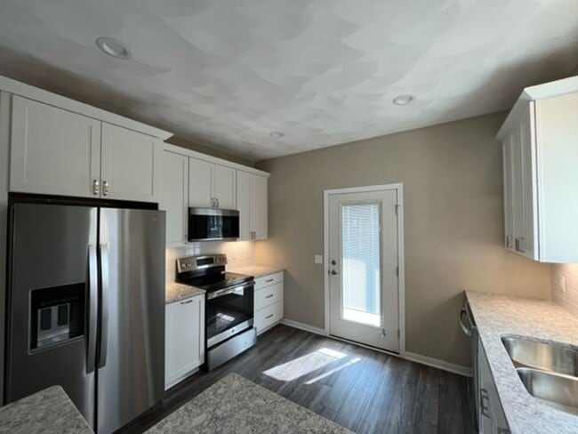 Photo - 485 Unit 1244