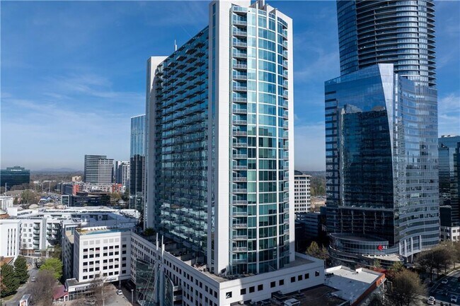 Photo - 3324 Peachtree Rd Unidad 1718 Rental