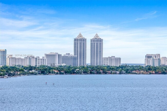 Photo - 7601 E Treasure Dr Unit 1522