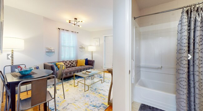 Photo - 1002 Tremont St