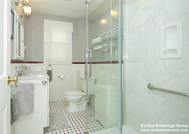 Photo - 65 Roseclair St Unit 1