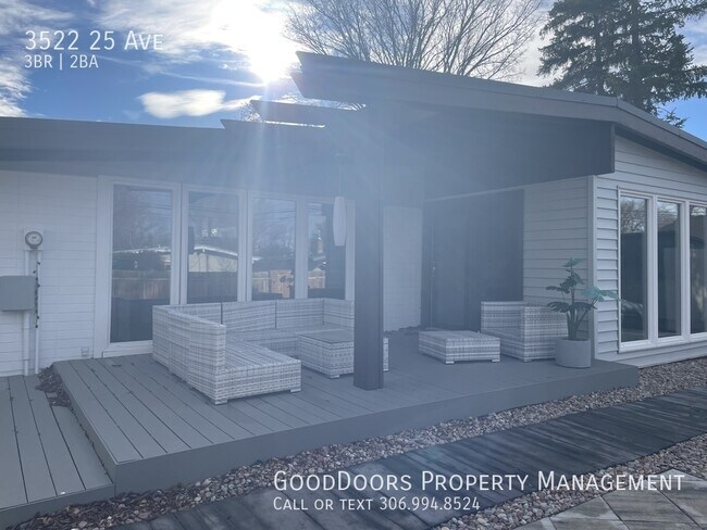 Photo - 3522-3525 25 Ave