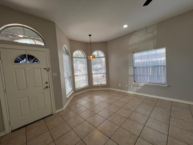 Photo - 4310 N 27th Ln