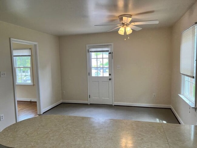 Photo - 2512 Plateau Rd Unit B