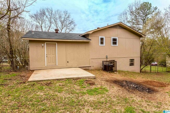 5849 Janet Dr