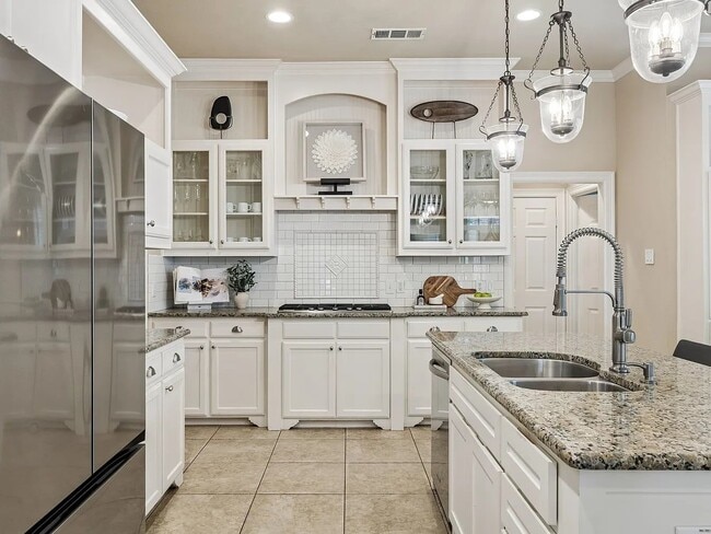 9004 Cypress Creek Rd