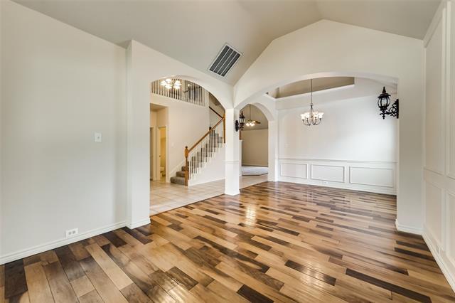 Photo - 1504 Grapevine Creek Dr