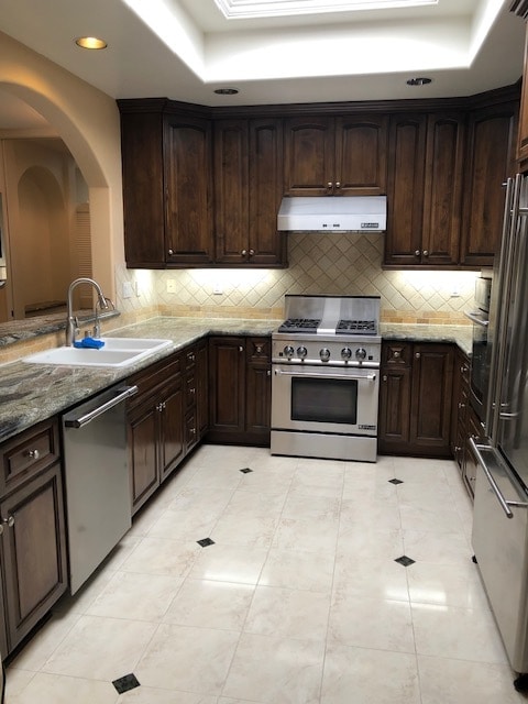 Photo - 11582 Moorpark St