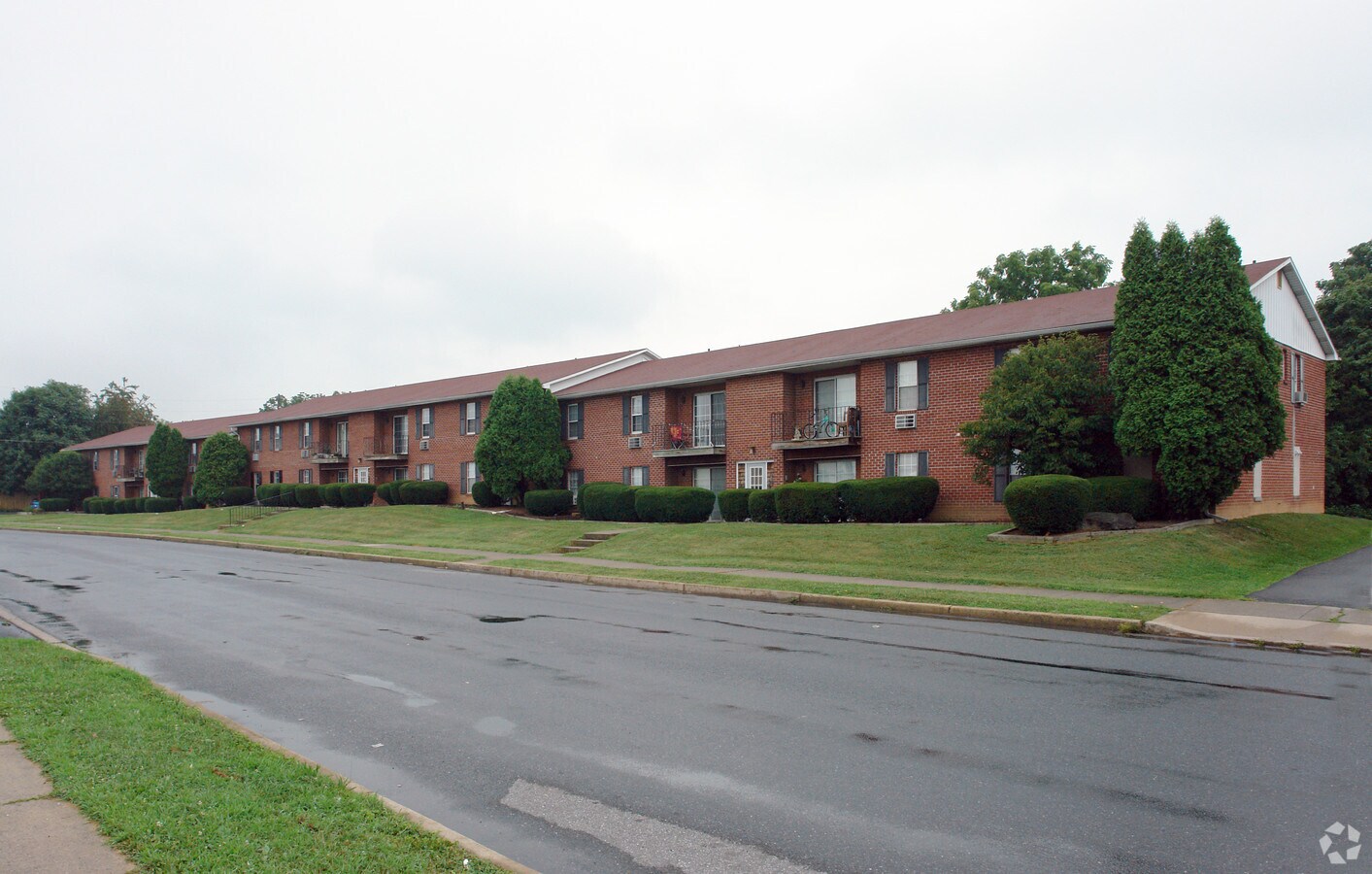 Photo - Brookdale Gardens Apartments