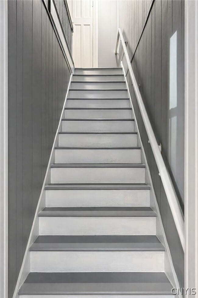 Photo - 15 School St