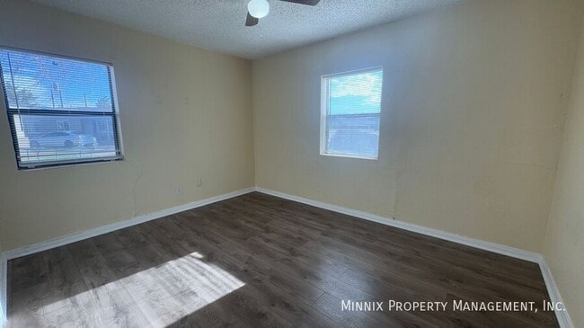 Photo - 4104 35th St