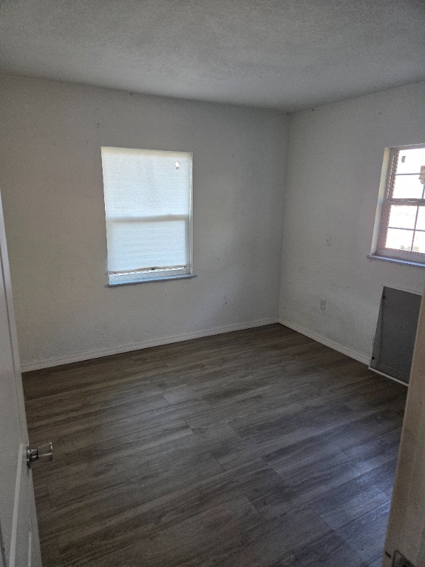 Photo - 1449 N Ronald Reagan Blvd