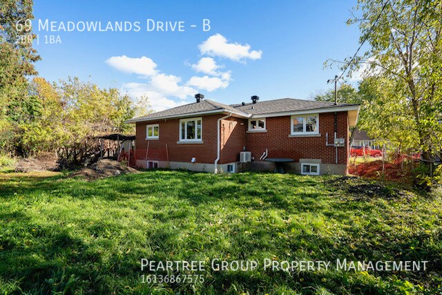 Photo - Meticulous Meadowlands!! Huge 2 Bed basement apt for Rent Unit B