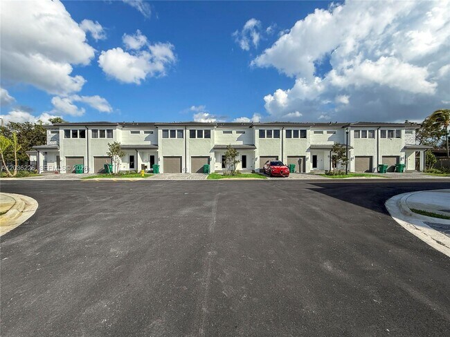 Photo - 3770 SW 50th Ave