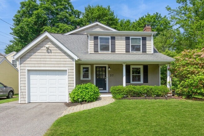 Photo - 37 Philbrick Rd House