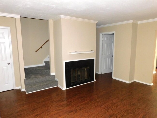 Photo - 192 High Creek Dr