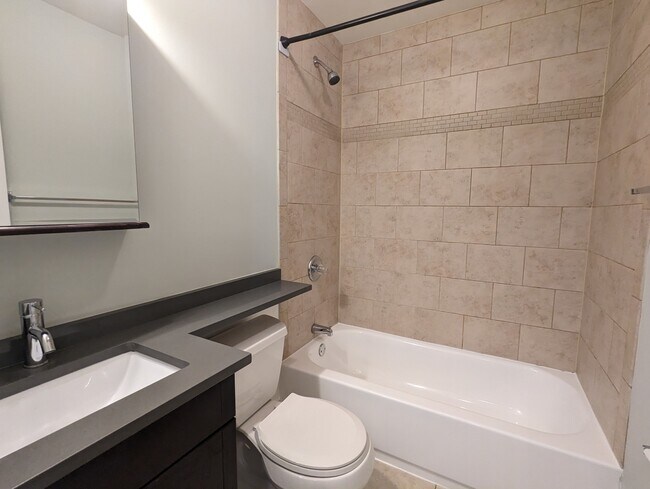 Photo - 696 Elm Pl Unit 110