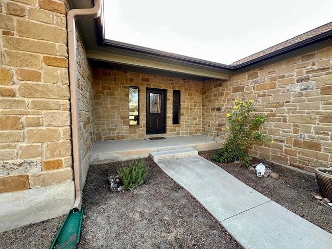 Photo - 405 Woodlawn Dr