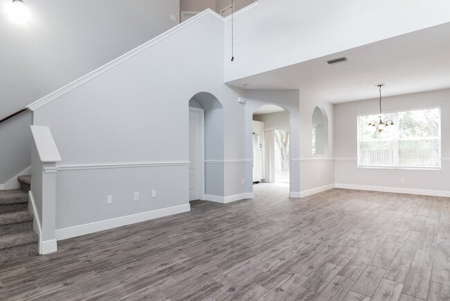 Photo - 18034 Birdwater Dr