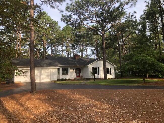 Photo - 300 Central Dr