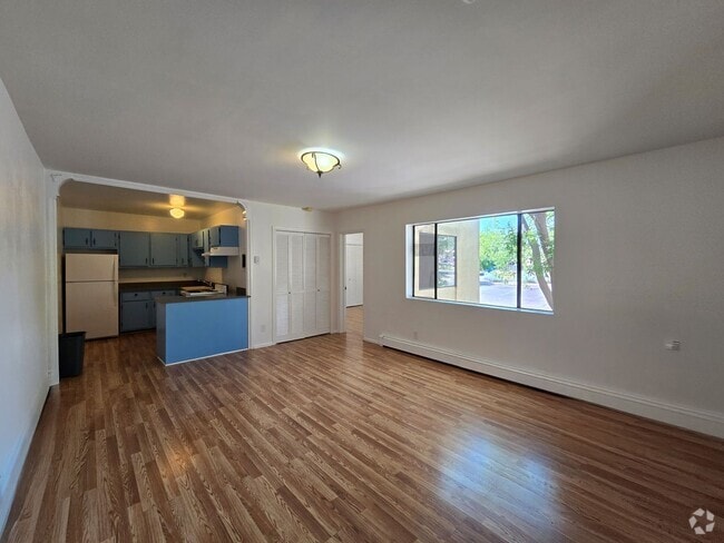 Building Photo - 812 Cam De Monte Rey Rental