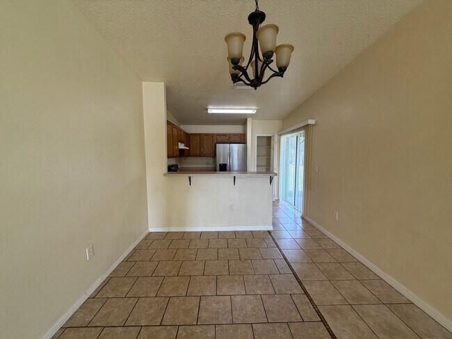 Photo - 731 Squirrel Ct