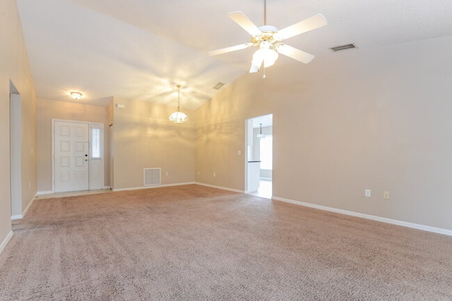 Photo - 1205 Oak Trace Dr