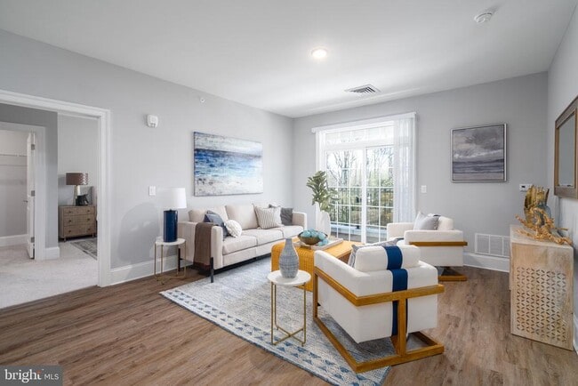 Building Photo - 700 Citation Ln Unit 1847