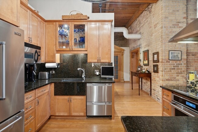 Photo - 540 N Lake Shore Dr Unit 718-719